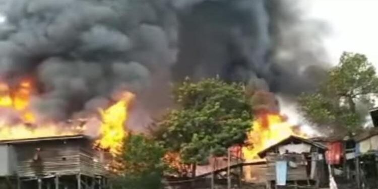 FOTO : IST/MATAKALTENG - Kebakaran di Pasar Pundu, Kecamatan Cempaga Hulu, Kotim