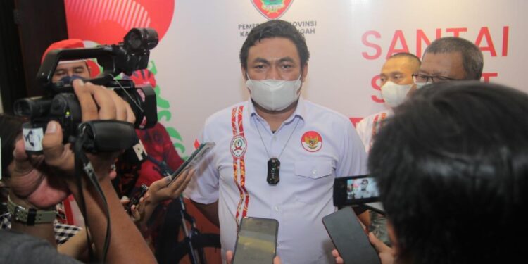 FOTO: IST/MATAKALTENG - Ketua Harian ISSI Kalteng, Rahmat Nasution Hamka (RNH) saat diwawancarai wartawan, Sabtu 22 Januari 2022.