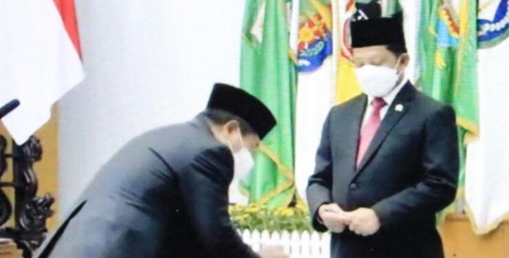 FOTO : IST/MATAKALTENG - Menteri Dalam Negeri (Mendagri), Tito Karnavian melantik pejabat Pimpinan Tinggi Madya di Kantor Kemendagri, Kamis 10 Maret 2022.
