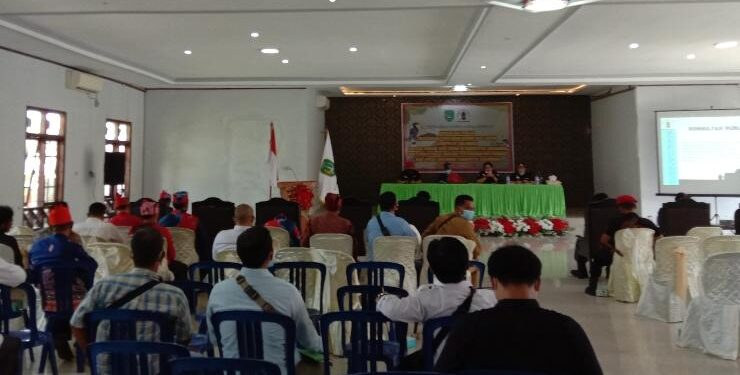 FOTO : AKH/MATAKALTENG - Suasana rapat pembentukan Barisan Pertahanan Masyarakat Adat Dayak (Batamad) di Kabupaten Sukamara.