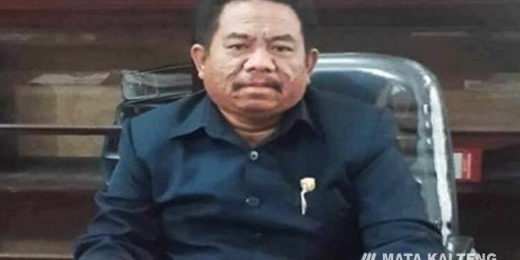 Anggota DPRD Kalteng Jum'atni.