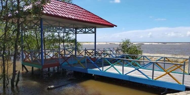 FOTO: IST/MATA KALTENG: Objek wisata Pantai Sungai Bakau yang ada di Desa Sungai Bakau, Kecamatan Seruyan Hilir Timur.