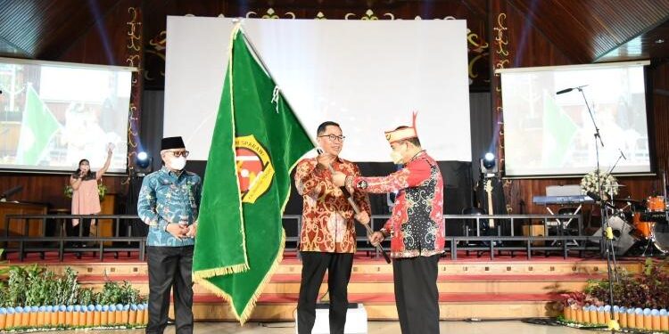FOTO: ADPIM/MATAKALTENG - Kegiatan konser akbar sekaligus melepas Kontingen Pesta Paduan Suara Gerejawi (Pesparawi) Kalteng untuk berlaga dalam Pesparawi Nasional ke - 13 yang akan berlangsung di Yogyakarta pada 19-26 Juni 2022. 
