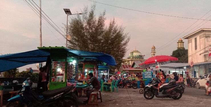 FOTO : AKH/MATAKALTENG - Pasar kuliner di Kabupaten Sukamara yang terdampak akibat inflasi.