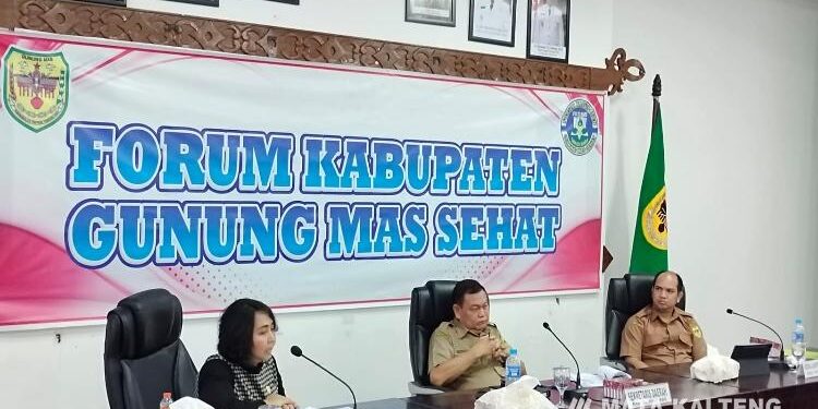FOTO: FKGMS/MATA KALTENG - Ketua Komisi III DPRD Kabupaten Gumas Iceu Purnamasari menghadiri rapat konsolidasi penyusunan rencana kerja dan anggaran FKGMS tahun 2023, Senin 5 September 2022.