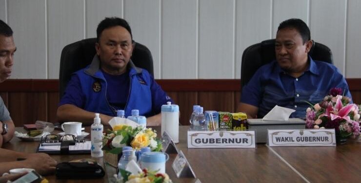 FOTO : OLIVIA/MATAKALTENG - Gubernur Sugianto Sabran saat memimpin Rapat Koordinasi Satgas Pangan Provinsi Kalteng di Ruang Rapat Wakil Gubernur.