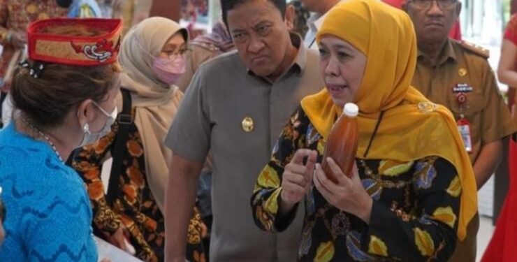 FOTO : IST MMC/MATAKALTENG - Pemprov Kalteng menggelar acara Ramah Tamah (Hasupa Hasundau) bersama Gubernur Jawa Timur beserta rombongan, bertempat di Aula Jayang Tingang Kantor Gubernur Kalteng.