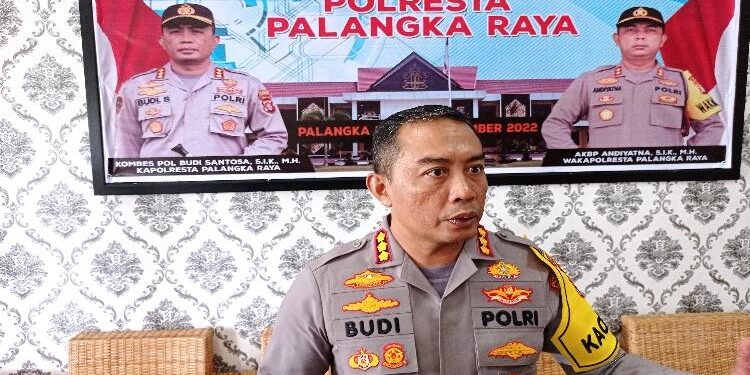 FOTO: RIZAL/MATAKALTENG - Kapolresta Palangka Raya, Kombes Pol Budi Santosa.
