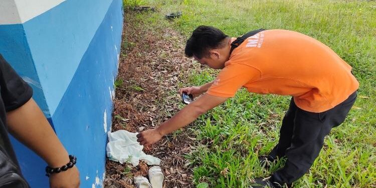FOTO: RIZAL/MATAKALTENG - Jajaran Polresta Palangka Raya, pada saat melakukan olah TKP.