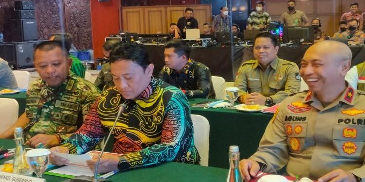 FOTO: MMC/MATAKALTENG - Wagub Kalteng H. Edy Pratowo hadiri Rakorsus Karhutla Tahun 2023.