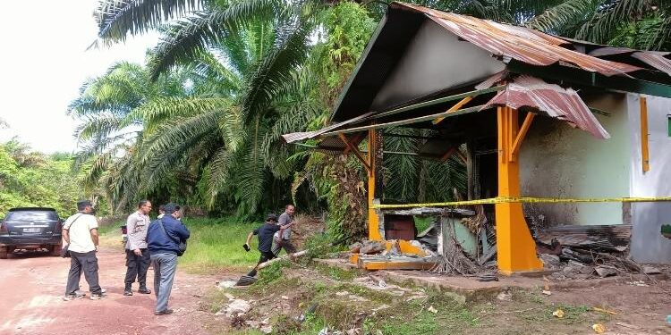 FOTO: IST/MATA KALTENG - Sebuah pos jaga PT WNL yang dirusak oleh para tersangka pada waktu lalu.