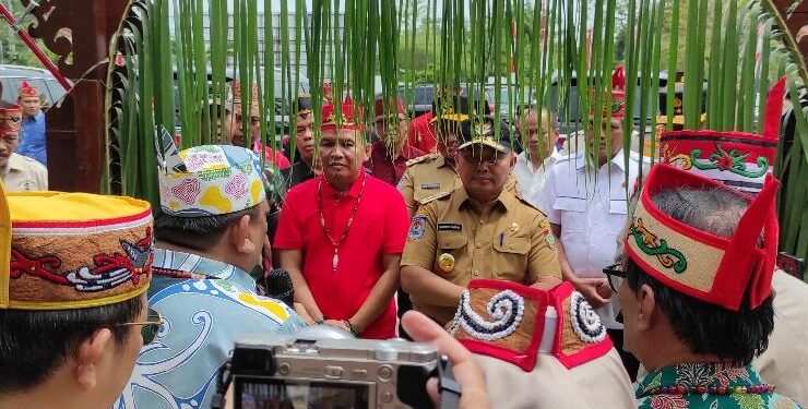 FOTO : IST/MATAKALTENG - Rangkaian kegiatan ritual Halian Nampung Sahur, Maluput Hajat, Palus Mampendeng Balai Karamat Raja dan kejuaraan Nataru Cup 2022