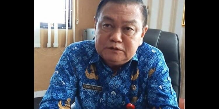 FOTO : Sekretaris Daerah Kabupaten Gumas Yansiterson