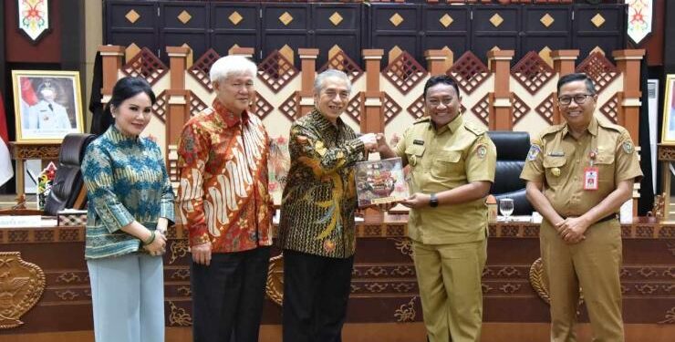 FOTO : IST ADPIM/MATAKALTENG - Sosialisasi tahap II program legislasi nasional (Prolegnas) RUU prioritas Tahun 2023 yang diselenggarakan oleh Badan Legislasi DPR RI.