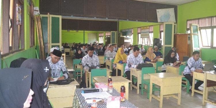 FOTO: PGRI/MATA KALTENG - Guru yang mengikuti pelatihan kurikulum merdeka.