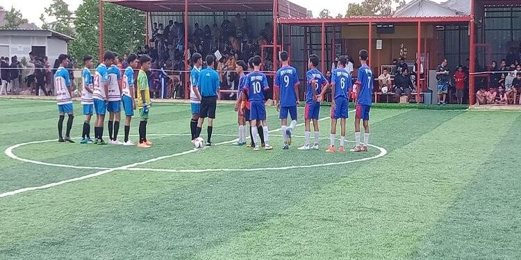 FOTO : SMPN 9/MATA KALTENG - Pelajar yang mengikuti turnamen minisoccer HUT Kotim.