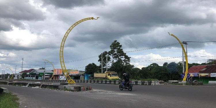 FOTO : DIAN TARESA/MATA KALTENG - Titik baru PJU yang telah rampung dibangun Pemkab Kotim.