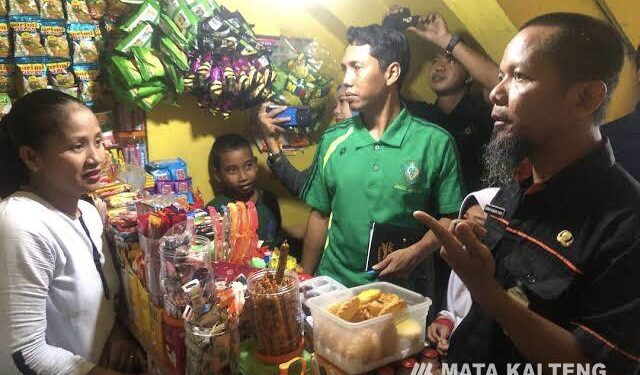 FOTO : DOKUMENTASI MATA KALTENG - Salah satu kantin sekolah di Kota Sampit.