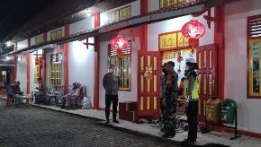 FOTO : DOKUMENTASI/MATA KALTENG - Penjagaan aparat kepolisian pada perayaan Imlek 2023 di Kota Sampit.