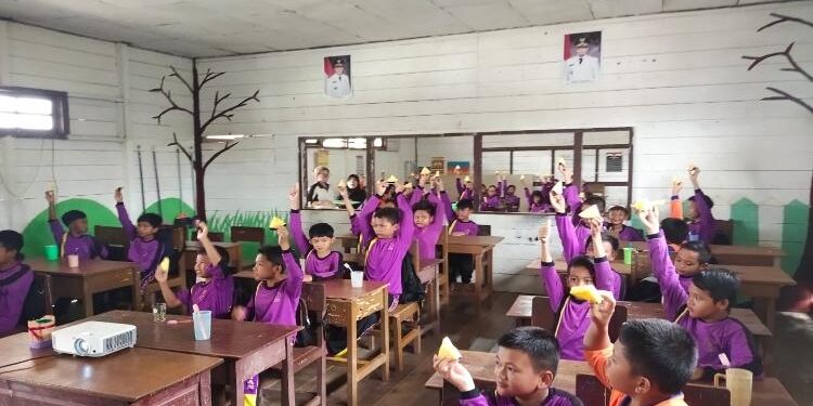FOTO : DOKUMENTASI MATA KALTENG - Sejumlah pelajar di Kotim.