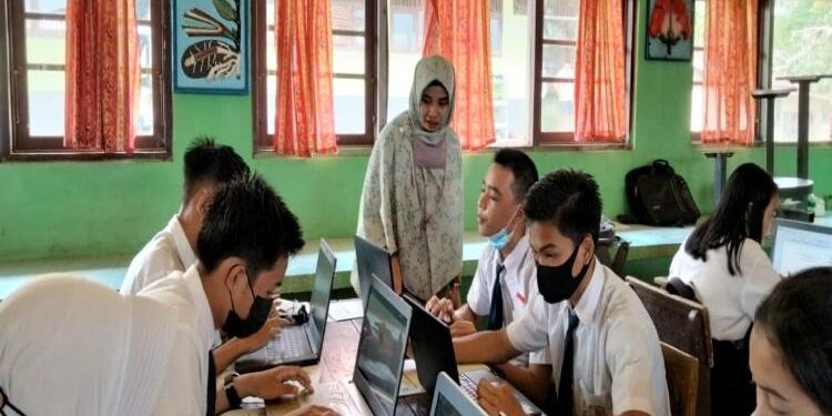 FOTO : DOKUMENTASI MATA KALTENG - Proses pembelajaran di sekolah.