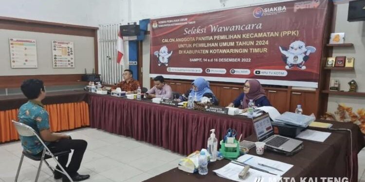 FOTO : KPU/MATA KALTENG - Tes wawancara calon Anggota PPK Pemilu 2024 di Kotim.