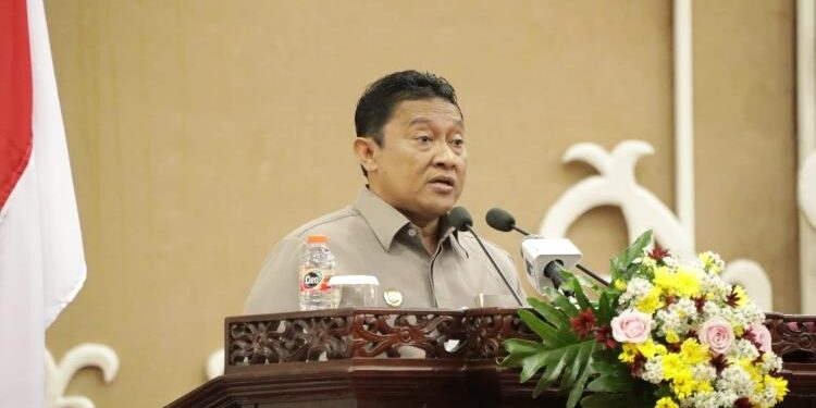 FOTO: MMC/MATAKALTENG - Wakil Gubernur Kalteng, H. Edy Pratowo saat hadiri Rapat Paripurna ke 3 Masa Persidangan I Tahun Sidang 2023 DPRD Kalteng.