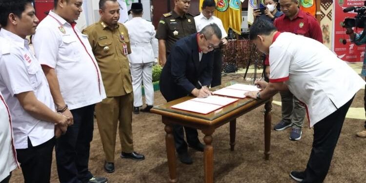 FOTO: OLIVIA/MATAKALTENG - Pelantikan Pengurus PERGATSI Kalteng Masa Bakti 2021-2025.