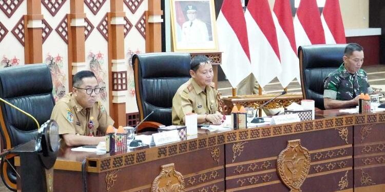 FOTO: IST/MATAKALTENG - Pelaksanaan Rapat Koordinasi (Rakor) Pengendalian Inflasi Daerah secara virtual.