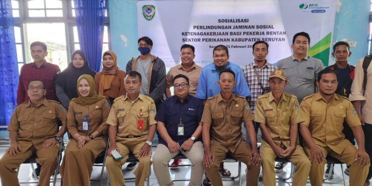 FOTO : IST BPJS/MATA KALTENG - Sosialisasi manfaat program peserta BPJS di Dinas Perikanan Seruyan.