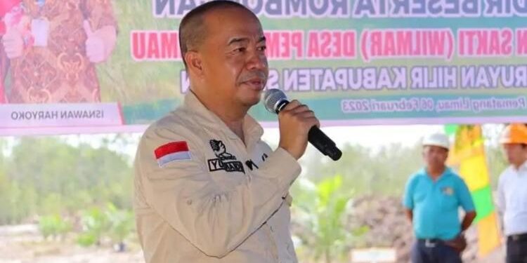 Bupati Seruyan, Yulhaidir.
