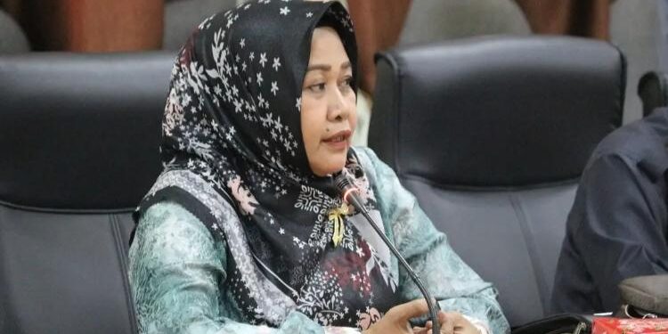 Anggota DPRD Seruyan, Masfuatun.