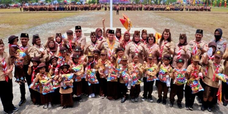 FOTO : VI/MATAKALTENG - Sinar Kamala saat mengikuti Kegiatan Kemah Besar Pramuka (KBP) Kabupaten Kotawaringin Timur.