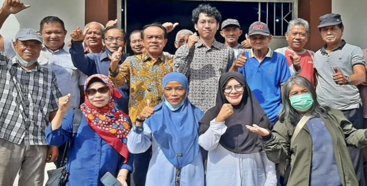 FOTO : IST/MATAKALTENG - Wakil Ketua I DPRD Kalteng H Abdul Razak, saat melaksanakan reses di Kelurahan Mendawai, Kecamatan Arut Selatan, Kabupaten Kotawaringin Barat (Kobar), belum lama ini.
