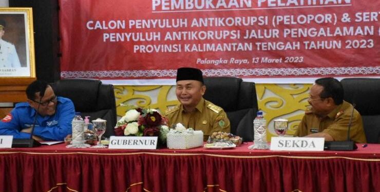 Gubernur Kalteng Sugianto Sabran saat menghadiri pembukaan pelatihan dan sertifikasi penyuluh Anti Korupsi.