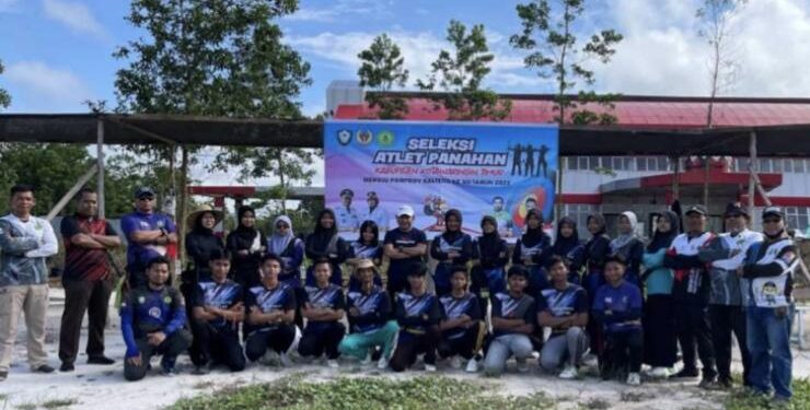 FOTO : IST Perpani Kotim/MATA KALTENG - Seleksi atlet panahan oleh Petani Kotim di Kota Sampit, Minggu 19 Maret 2023.