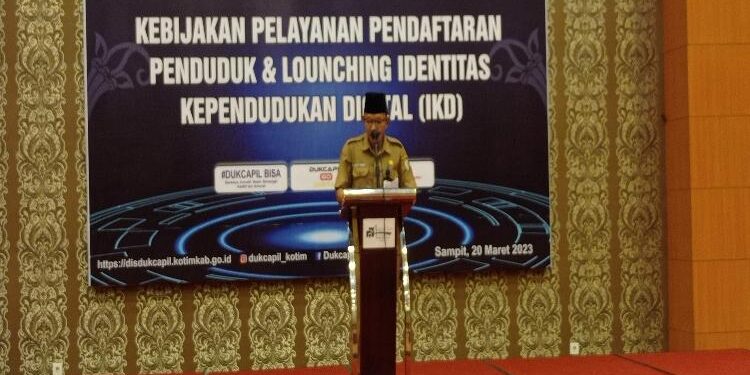 Kepala Disdukcapil Kotim Agus Tripurna Tangkasiang.
