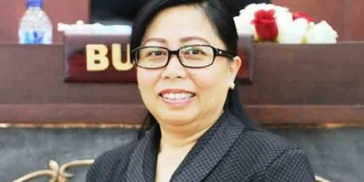 Ketua Komisi I DPRD Murung Raya, Tuti Marheni