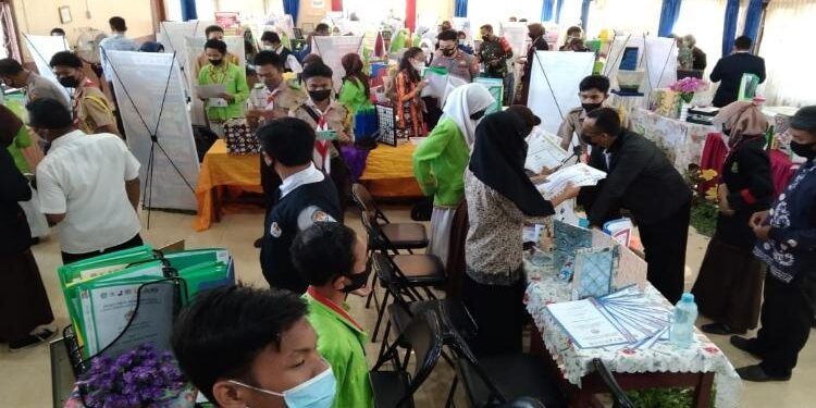 FOTO : Dok/MATAKALTENG - Sejumlah pelajar saat berkegiatan.