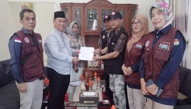 FOTO : IST/MATA KALTENG - Pelaksanaan coklit di kediaman Bupati Kotim.