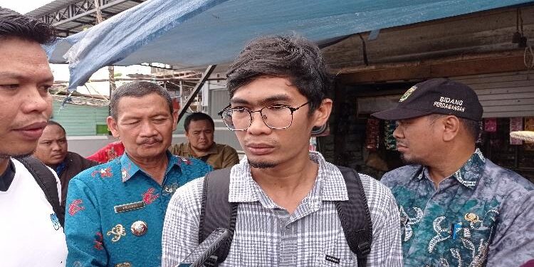 FOTO: RIZAL/MATAKALTENG - Asisten SBM 1 Kalteng PT. Pertamina, Edy.