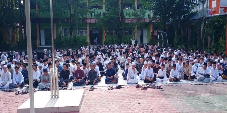 FOTO:DOK/MATA KALTENG - Kegiatan keagamaan di sekolah.