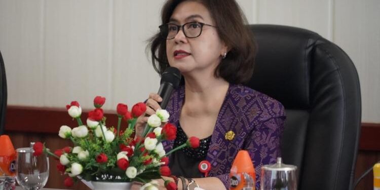 FOTO: VI/MATAKALTENG - Kepala Dinas Pemberdayaan Perempuan, Perlindungan Anak, Pengendalian Penduduk dan KB (P3APPKB) Provinsi Kalimantan Tengah (Kalteng), Linae Victoria Aden.