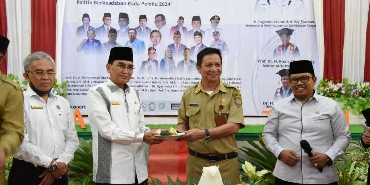 FOTO: VI/MATAKALTENG - Kegiatan Silaturahmi Nasional Dewan Eksekutif Mahasiswa (DEMA) Fakultas Syariah dan Hukum se-Indonesia.