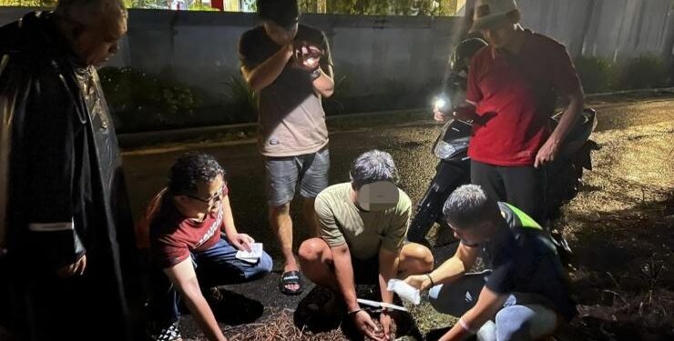 FOTO : IST/MATA KALTENG - Tampak Kasat Narkoba Polres Kotim, AKP Bagus Winarmoko saat meringkus di Jalan Merbabu, Kelurahan Baamang Tengah, Kecamatan Baamang, Kotim.