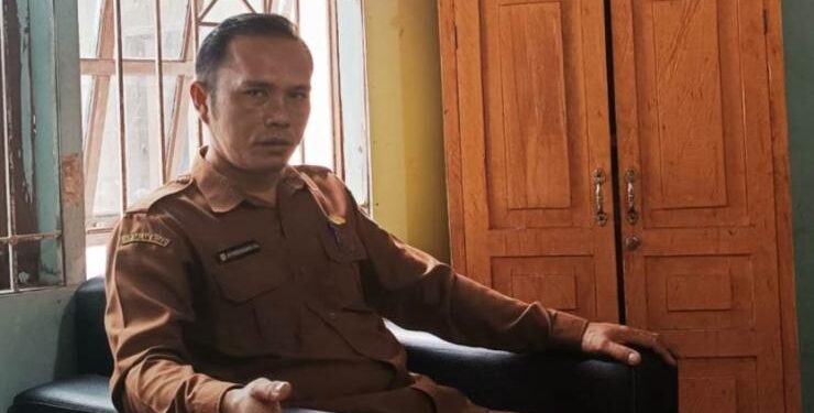 Mantan Sekretaris Desa Batu Nyapau Jon Prinedi