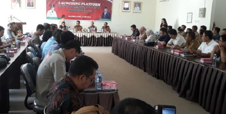 FOTO : IST/MATAKALTENG - Kegiatan launching aplikasi Sipkebun oleh Dinas Perkebunan Provinsi Kalteng, Rabu 17 Mei 2023.
