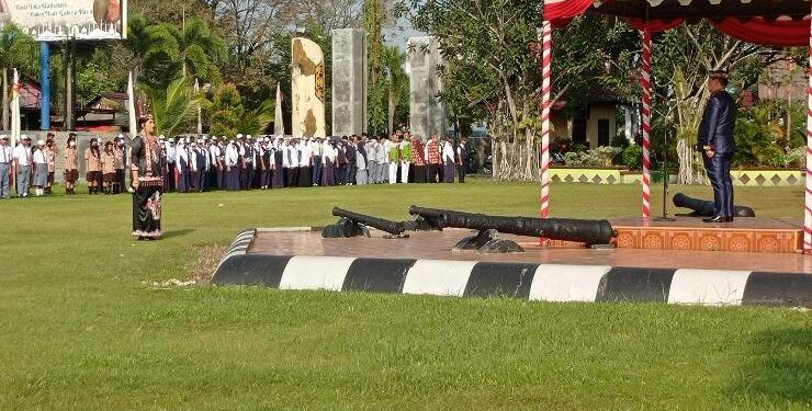 FOTO : DEVIANA/MATAKALTENG - Upacara Peringatan Hari Jadi Provinsi Kalteng ke-66 dan Hari Kebangkitan Nasional oleh Pemkab Kotim, Selasa 22 Mei 2023.