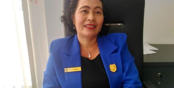 Anggota DPRD Kabupaten Gumas Rayaniatie Djangkan