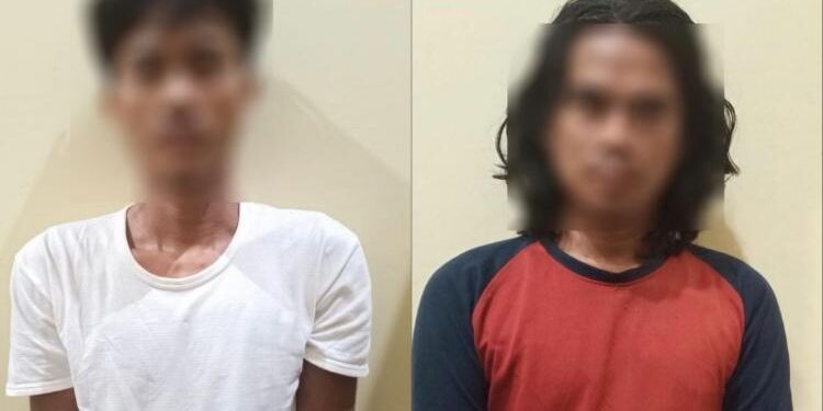 FOTO: IST/MATA KALTENG - Dua pelaku yang diduga mencuri TBS kelapa sawit milik salah satu perusahaan dan berhasil diamankan Polres Seruyan beberapa waktu lalu.